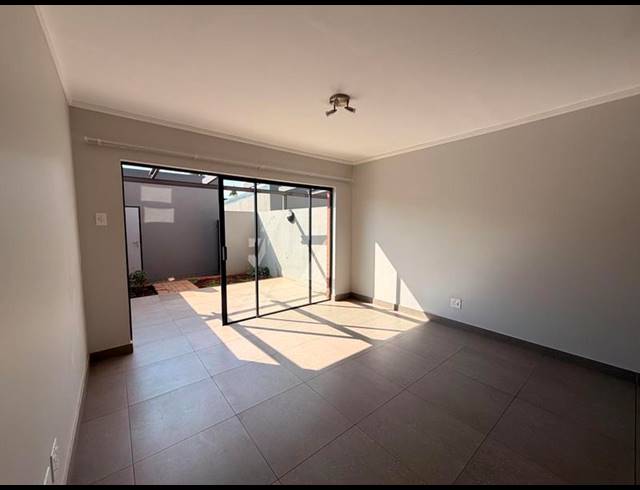 2 BEDROOM PROPERTY TO RENT IN OLYMPUS AH